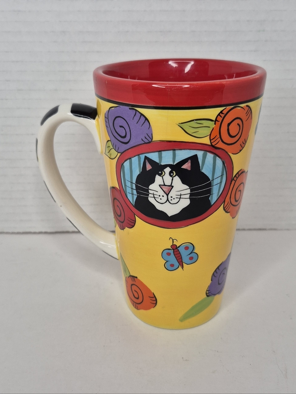 Catzilla Cats Tall Ceramic Latte Coffee Mug Roses Butterflies Oreo Face Cat Vtg